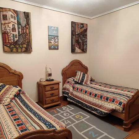 Caserío En Arrieta (Biscay)